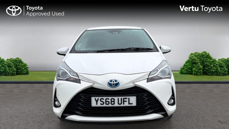 Toyota Yaris 1.5 Hybrid Icon Tech 5dr CVT Hybrid Hatchback